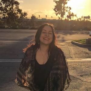 Meet your Posher, Hannah